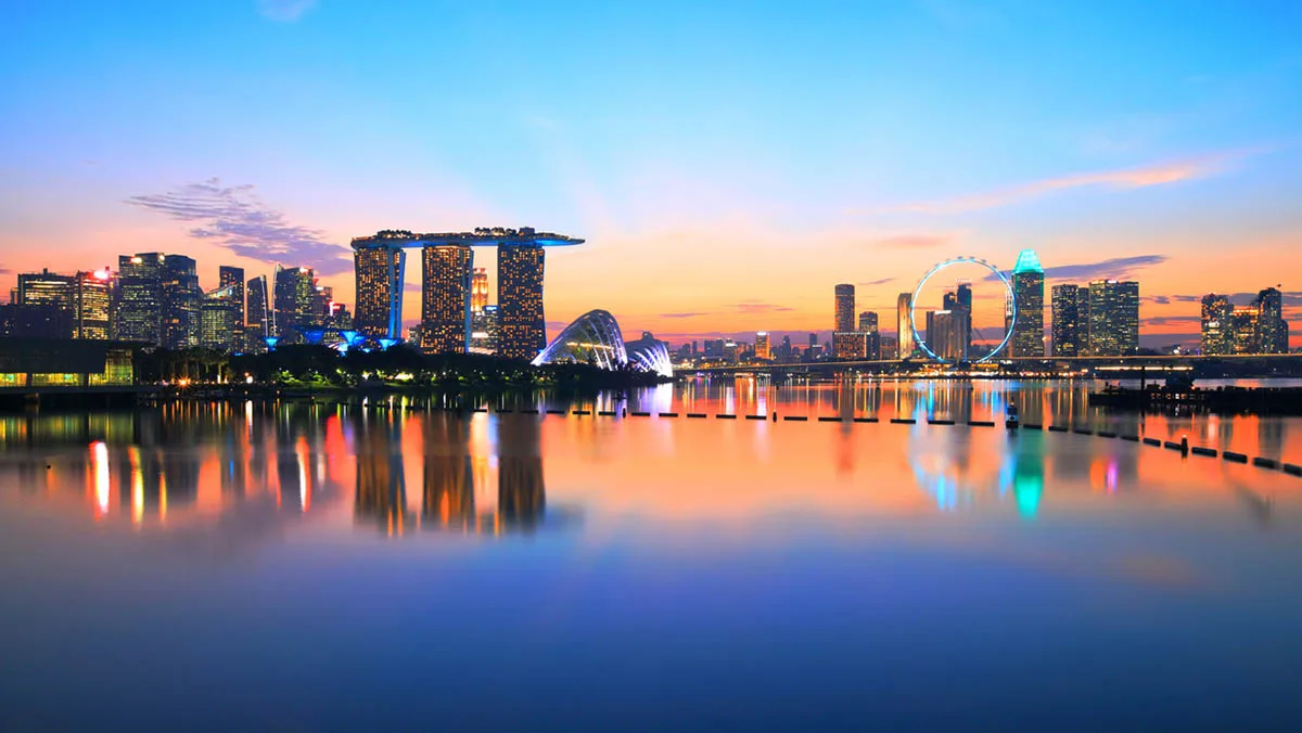 Singapur Skyline iStock Tengguo Wu-1158524038 Singapur Skyline