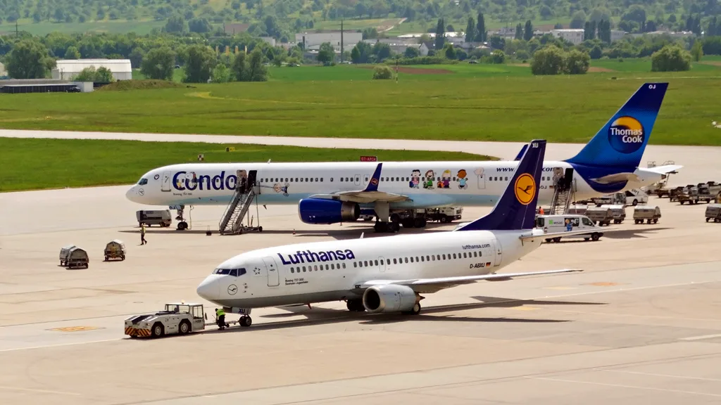 Condor Lufthansa iStock MaxBaumann -458579779 Condor Lufthansa