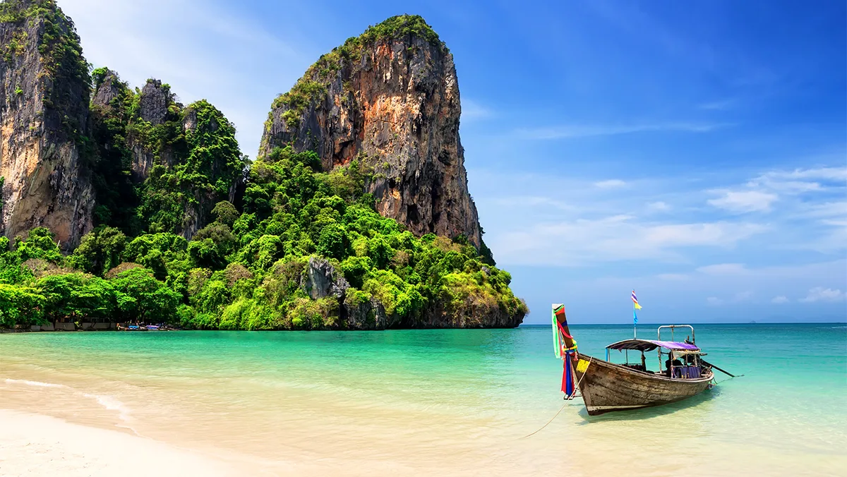 Thailand Krabi Railay Beach Foto iStock Preto_perola Thailand Krabi Railay Beach Foto iStock Preto_perola.jpg
