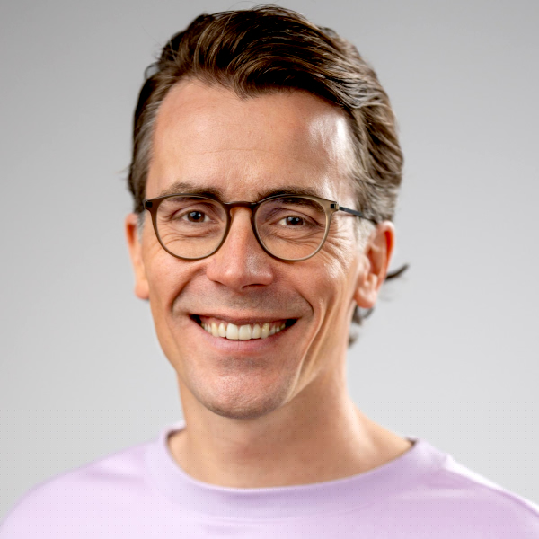 Wimmer Johannes TV-Moderator Autor Arzt Foto Pflege ABC.jpg