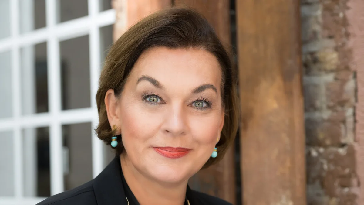 ec3e9e5f839e-664cf8f3-7fb8-4eb1-aba1-6e8ea70f0441 Gitta Brückmann, Vice President Corporate Social Responsibility EMEA / Government Affairs Europe, Marriott International