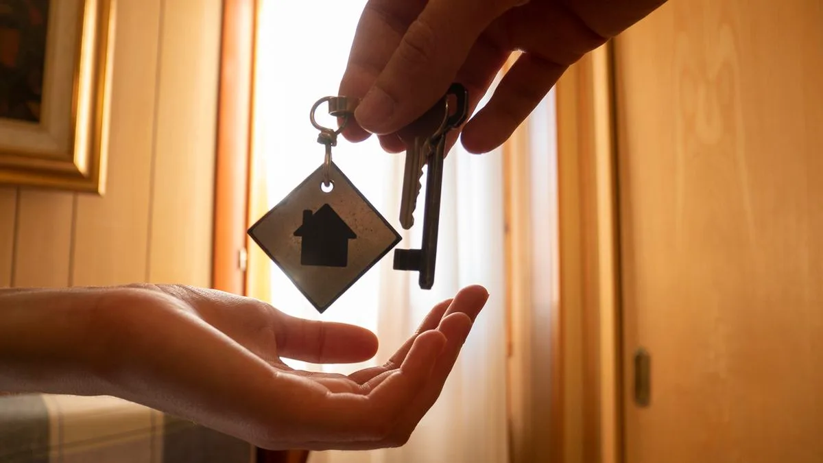 6f5ed93a52b3-Ferienwohnung-Airbnb-Foto-iStock-Marco_de_Benedictis Ferienwohnung Airbnb Foto iStock Marco_de_Benedictis