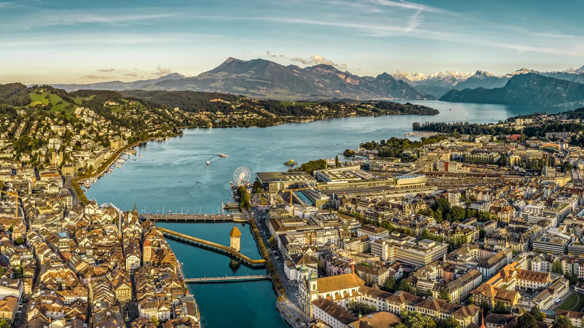 Schweiz Luzern Panorama Luftaufnahme Foto Switzerland Tourism Jan Geerk Schweiz Luzern Panorama Luftaufnahme Foto Switzerland Tourism Jan Geerk