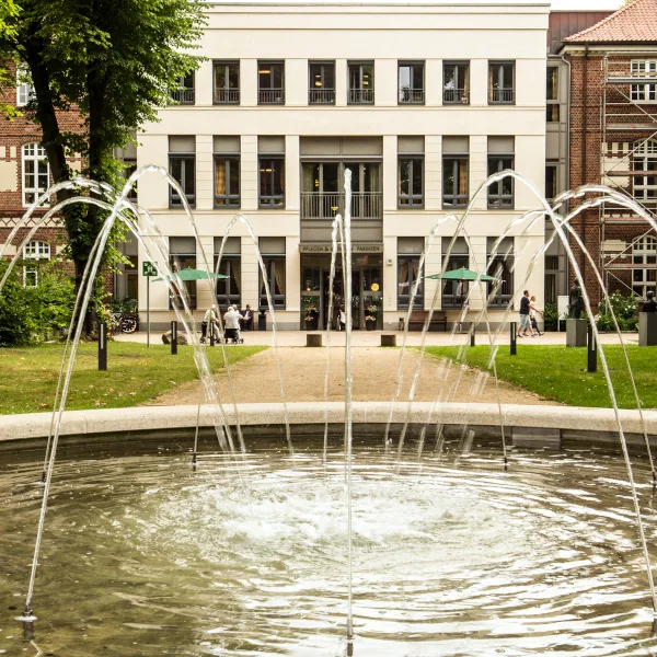 570541d18d82-Pflegen-und-Wohnen-Hamburg-FARMSEN Pflegen und Wohnen Hamburg FARMSEN.jpg