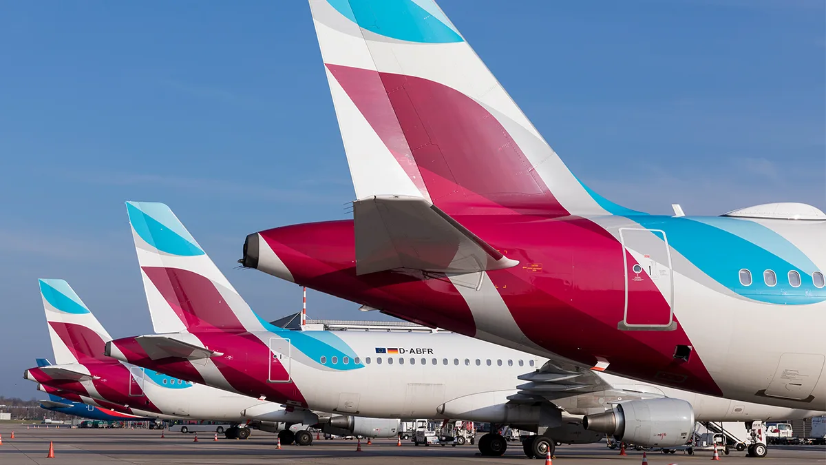 Eurowings A320 Line-up Foto Eurowings Eurowings A320 Line-up Foto Eurowings.jpg