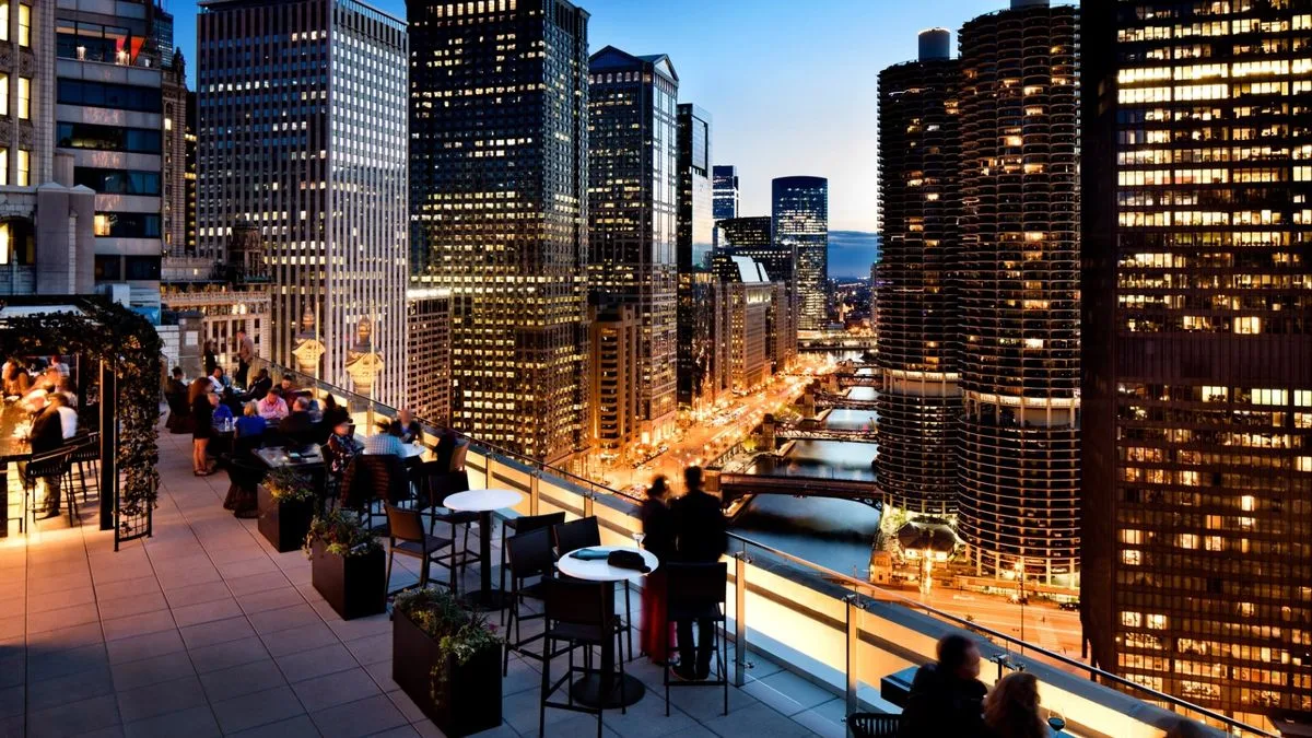 b80d0ed18027-Hilton-Chicago-Foto-Hilton Hilton Chicago Foto Hilton