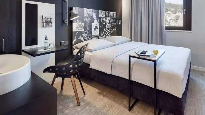Legere Express Tuttlingen Zimmer Foto Legere Express Legere Express Tuttlingen Zimmer Foto Legere Express