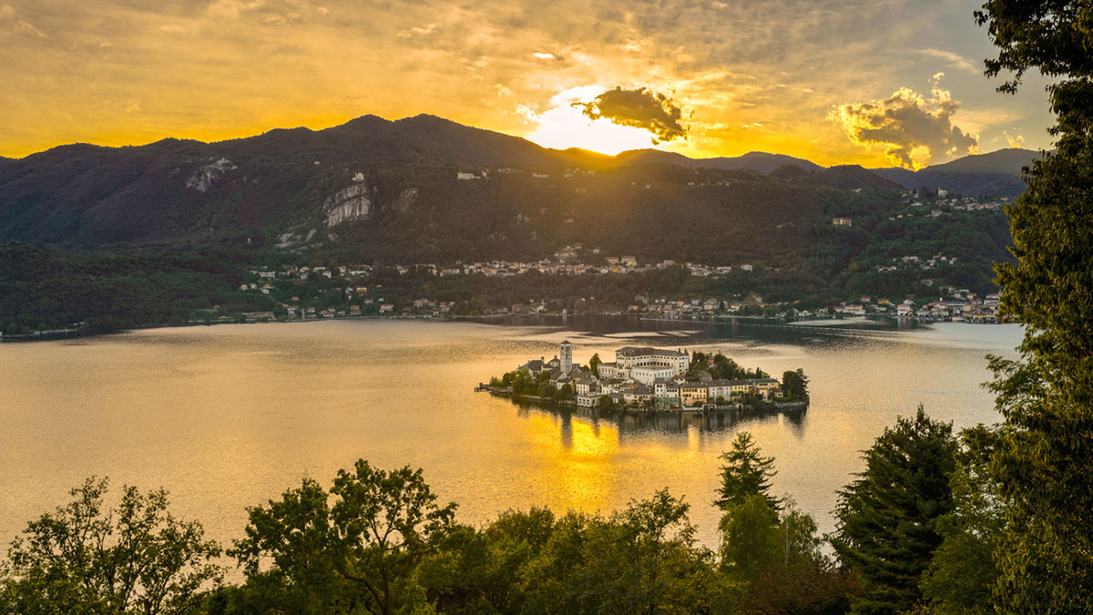 Italien Ortasee