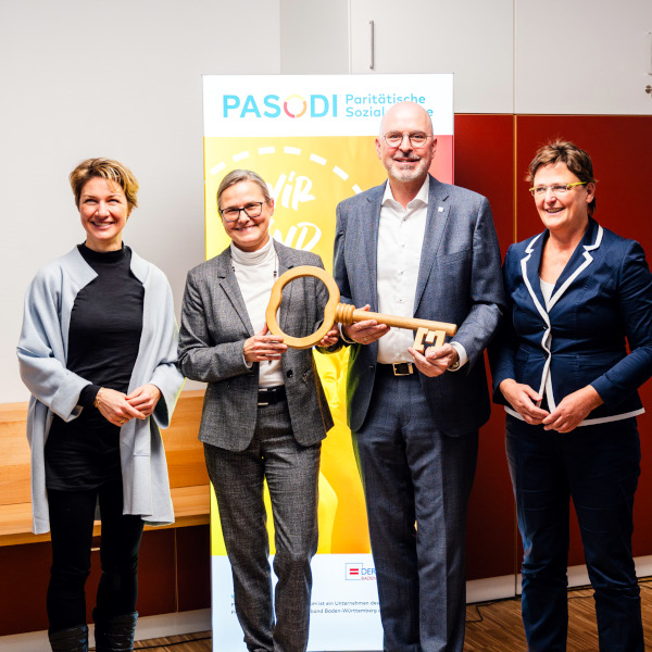 Dateiname Pasodi Stuttgart Eröffnung LGBT Heim
