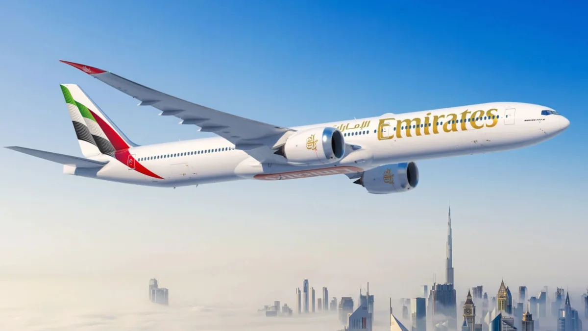 2ad374907d52-Emirates-Boeing-777-9 Emirates