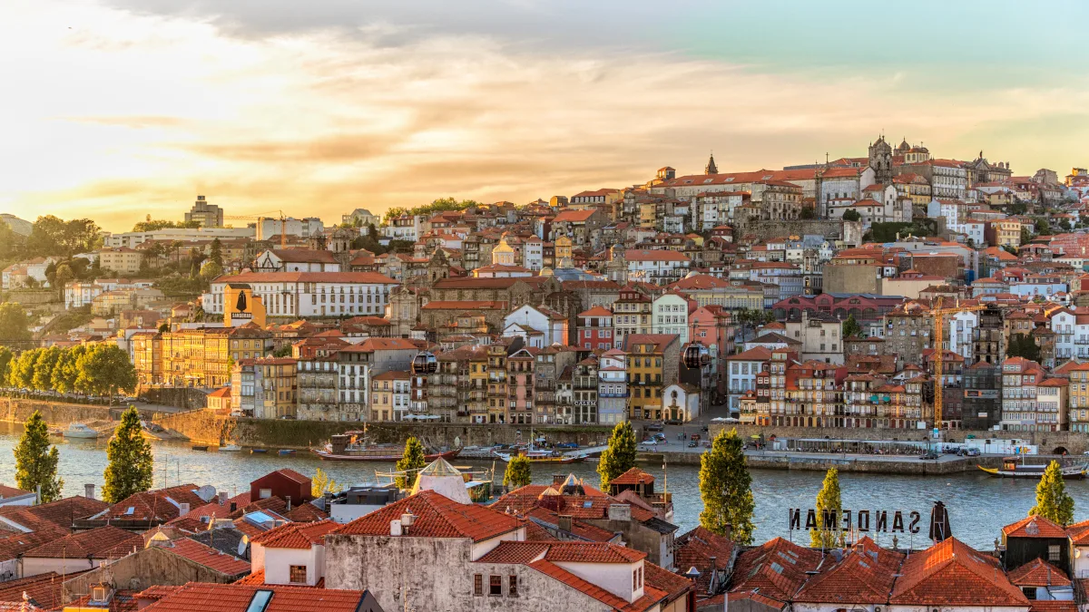 74c6a737f128-LF_Douro_Porto_bei-Daemmerung LF_Douro_Porto_bei Daemmerung.jpg