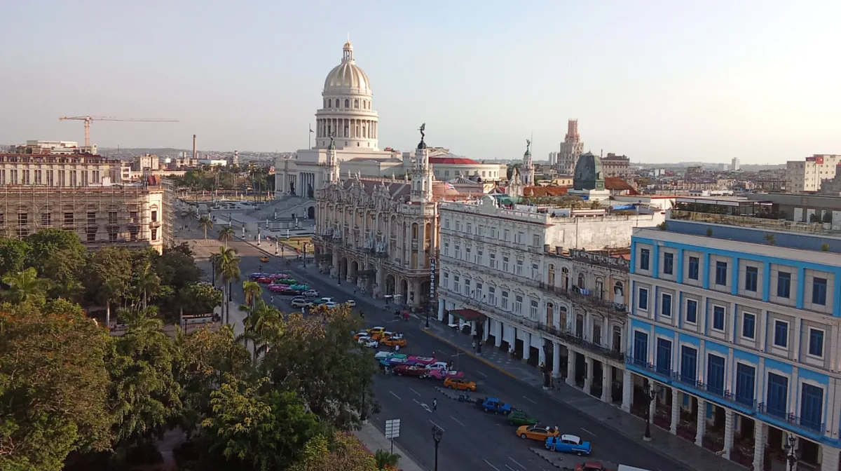 8a516d45acb9-IMG_20250423_183303 Kuba Havanna Capitol