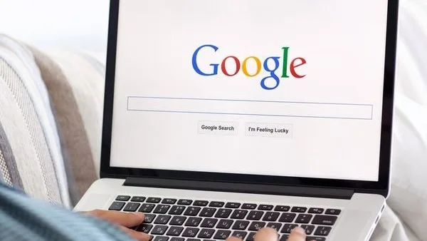 5a4fcc95e660-Google-Suchmaschine-Symbol-quadrat-Foto-iStock-Prykhodov Google Suchmaschine Symbol quadrat Foto iStock Prykhodov