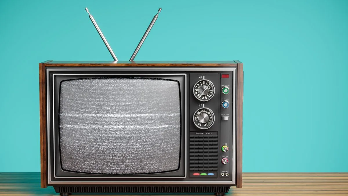 1e215a37d92d-TV-Fernseher-Streaming-Foto-iStock-Grassetto TV Fernseher Streaming Foto iStock Grassetto