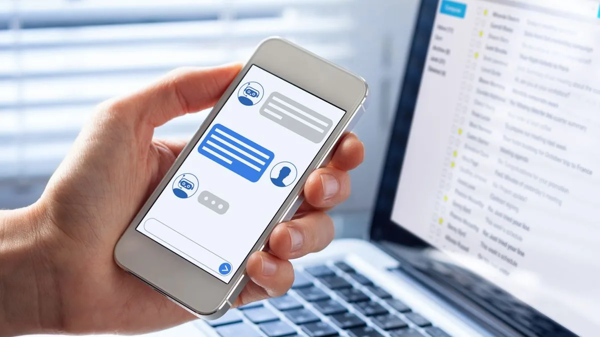 Chatbot Foto iStock NicoElNino Chatbot Foto iStock NicoElNino