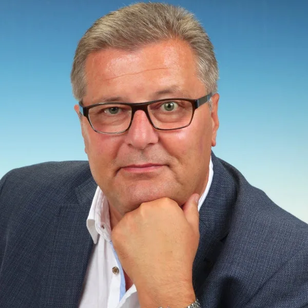 2e7914e9c289-Schulz-Axel-GF-S-P-Wirtschaftsdienst-Immobilien Schulz Axel GF S P Wirtschaftsdienst Immobilien.JPG