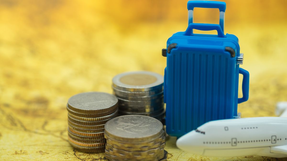 Reise Umsatz Reisebüro Plus Foto iStock Mthipsorn