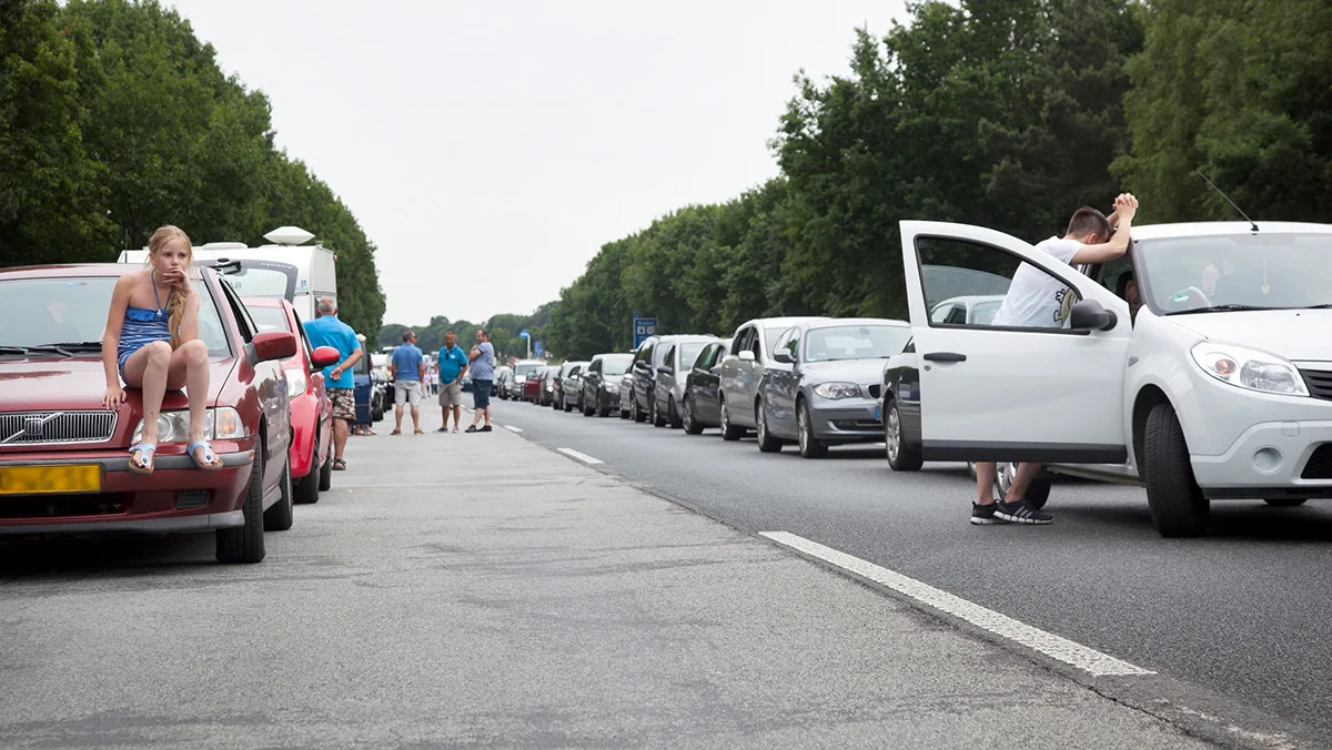 Deutschland Autobahn stau Foto iStock ahavelaar Deutschland Autobahn stau Foto iStock ahavelaar.jpg