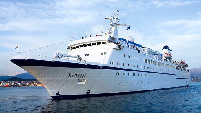 FTI Cruises Berlin Schiff foto FTI Cruises