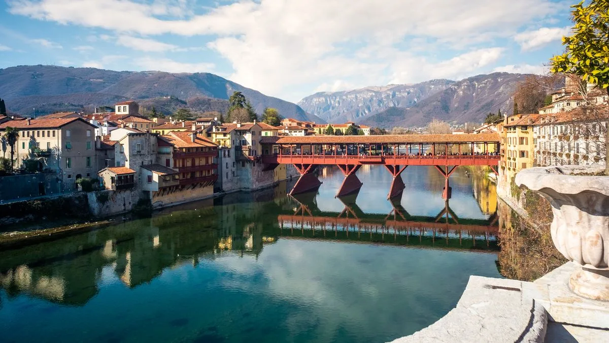 4bb00e866c32-Italien-Bassano-del-Grappa-Foto-iStock-Claudio-Stocco Italien Bassano del Grappa Foto iStock Claudio Stocco