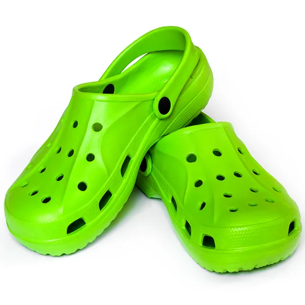 Crocs Plastikschuhe Gründ iStock TYNZA Crocs Plastikschuhe Gründ iStock TYNZA.jpg