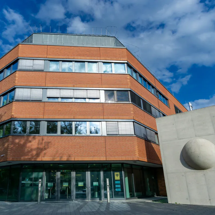 e4acf8296fb5-iStock-2236833930 Robert Koch-Institut RKI