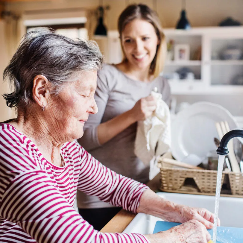 Betreuung Seniorin Alt und Jung Selbstständigkeit Haushalt