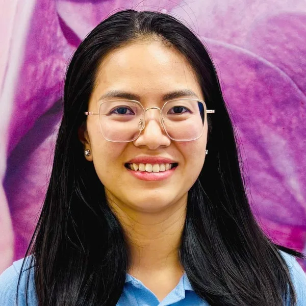 Azurit Thu Ha Nguyen Pflegedienstleiterin Von Vietnam nach Nordrhein-Westfalen.jpg