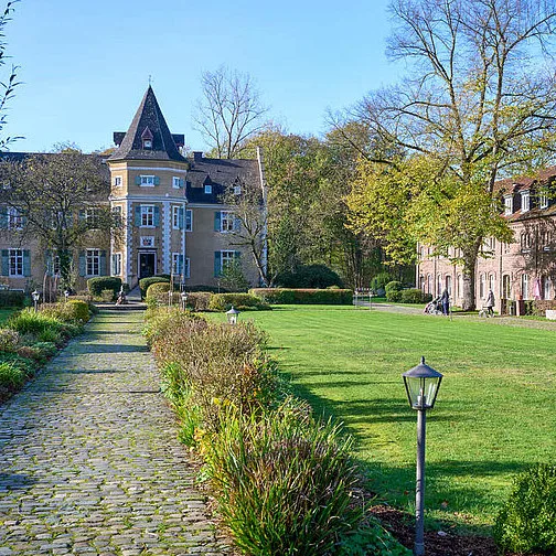 fd6375003306-Alloheim-Schloss-Westhusen-Dortmund Alloheim Schloss Westhusen Dortmund.jpg