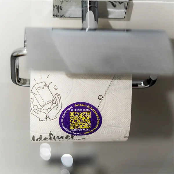 Koncept Hotels Toilettenpapier mit QR Codes Koncept Hotels Toilettenpapier mit QR Codes