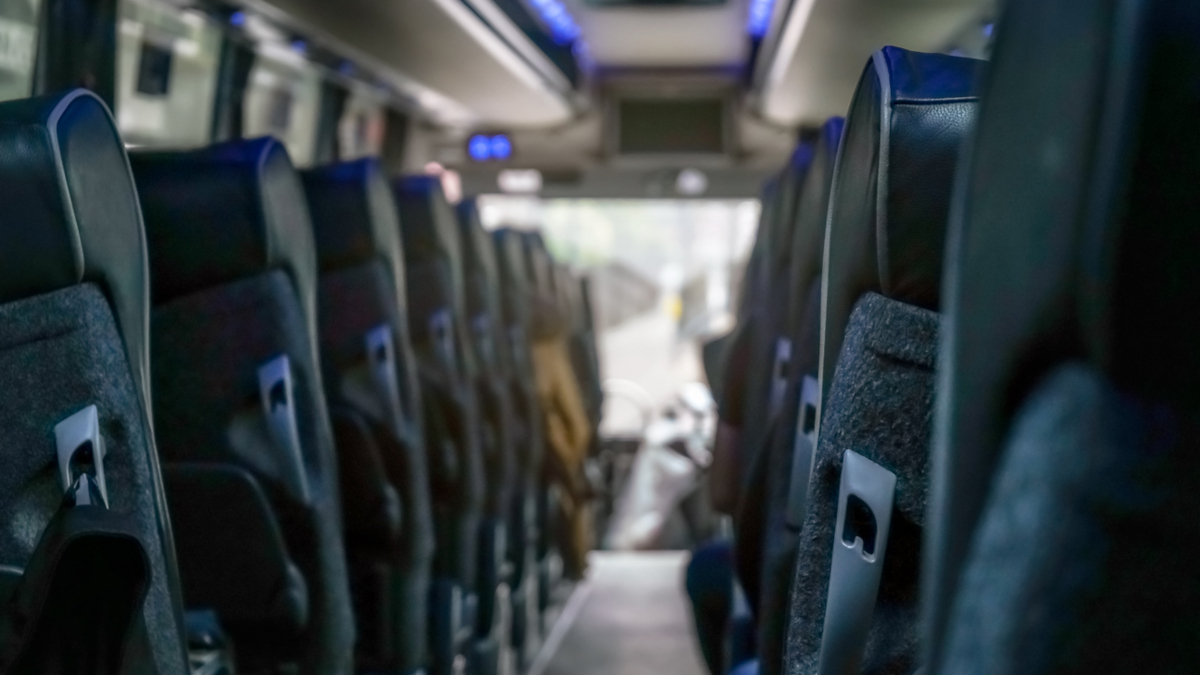 Busreisen helfen vor allem ländlichen Regionen, Geschäft zu generieren
