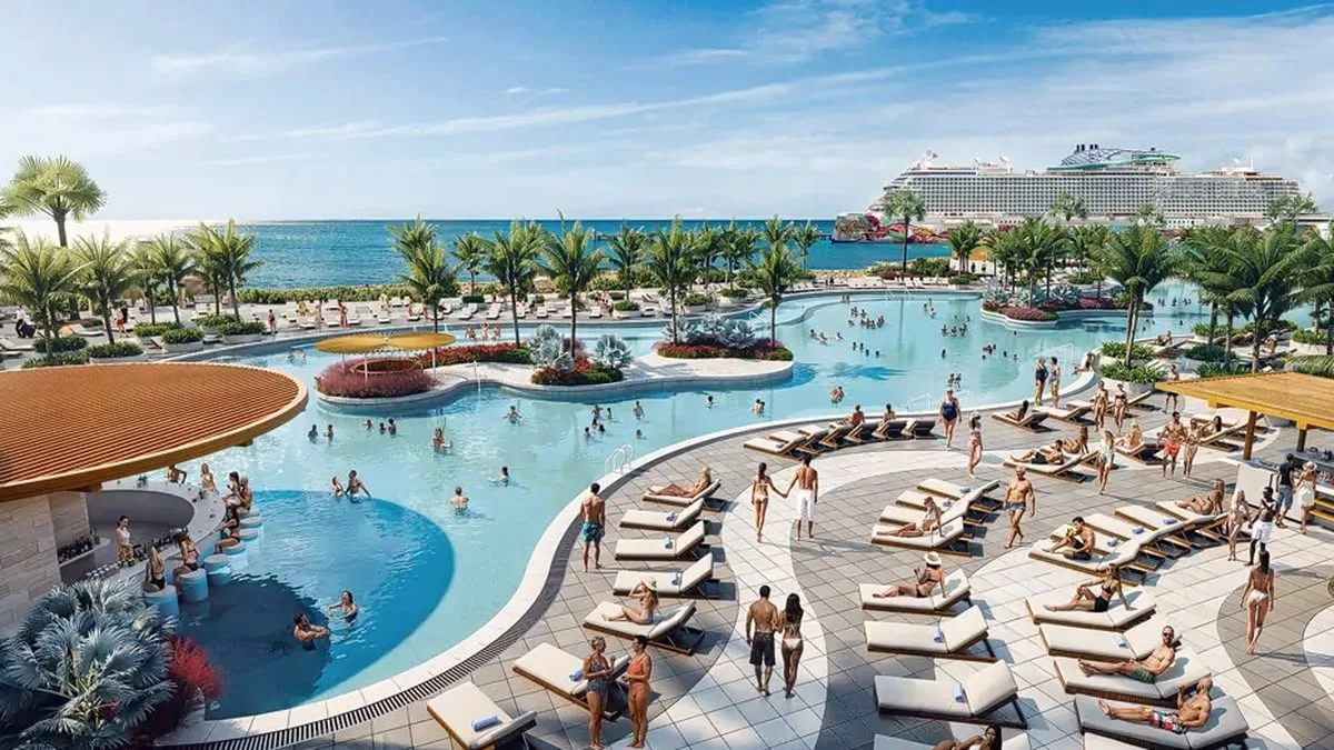 0a71b52b3e5e-Great-Stirrup-Cay-Pool-Foto-NCL Great Stirrup Cay Pool Foto NCL