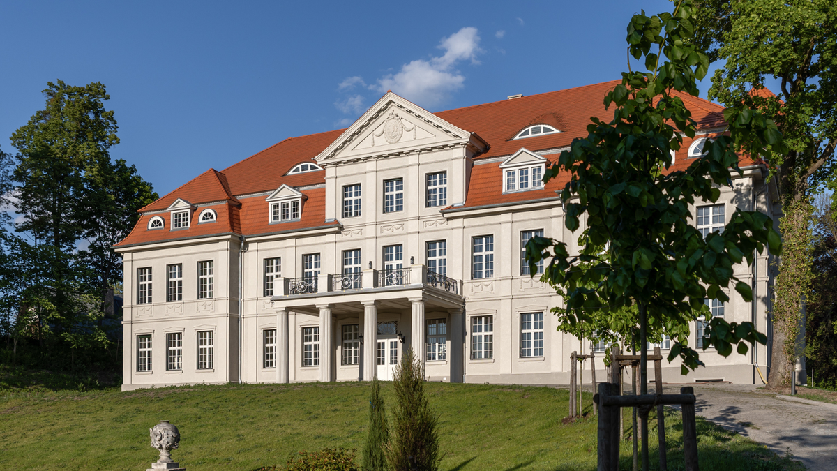 Schlosshotel Neustrelitz Foto Schlosshotel Neustrelitz