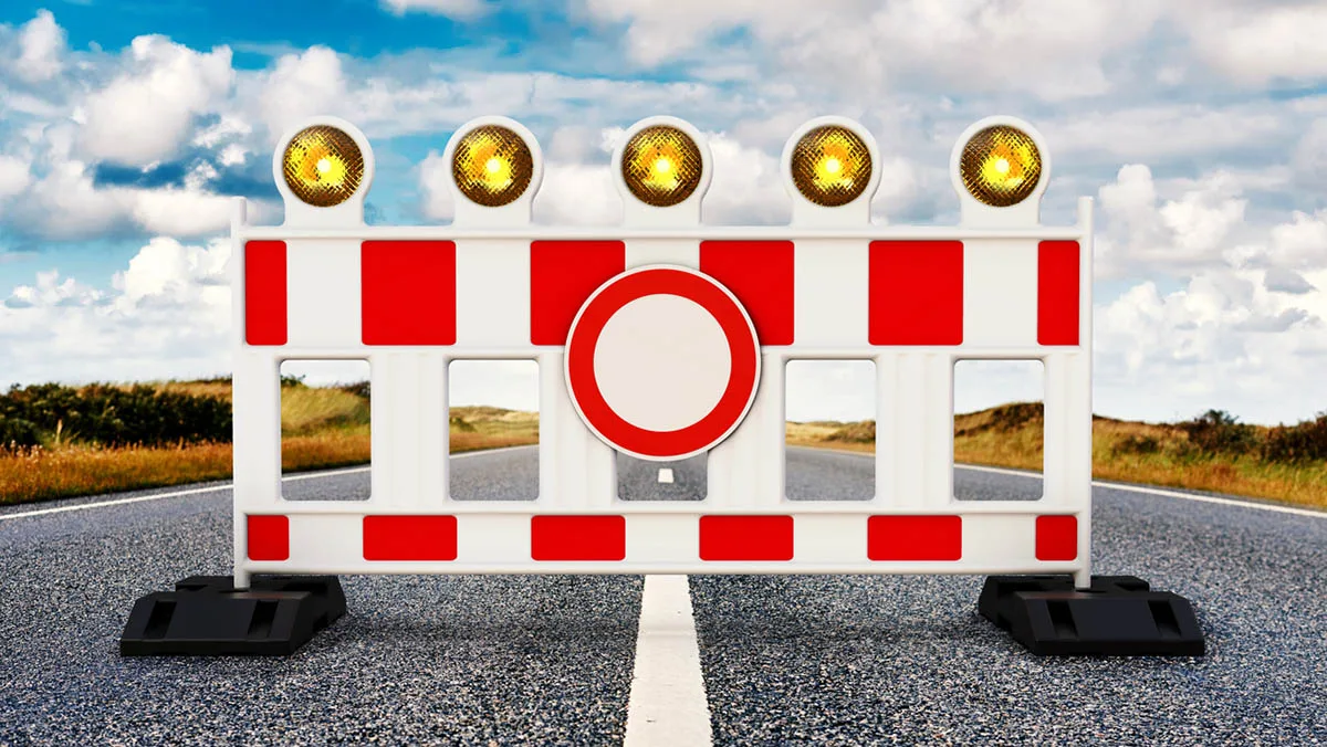 Straßensperre iStock Thomas-Soellner-941285966 Straßensperre