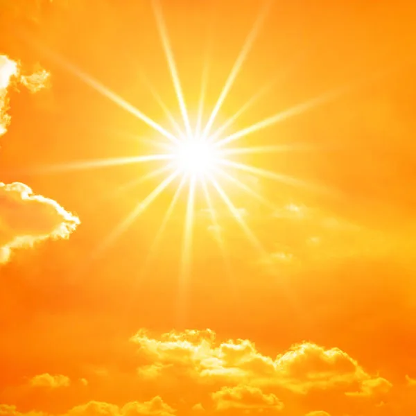 e05ebc24c94c-iStock-1257088461 Sonne Hitze Hitzewelle