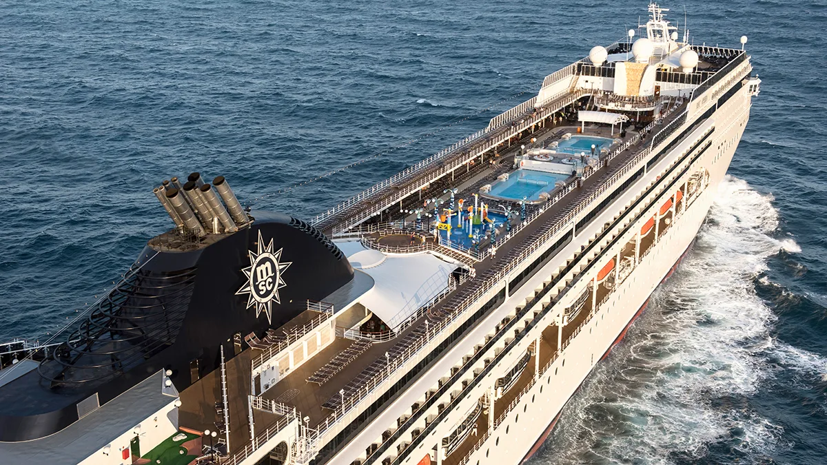 MSC Opera von oben Foto MSC Cruises MSC Opera von oben Foto MSC Cruises.jpg