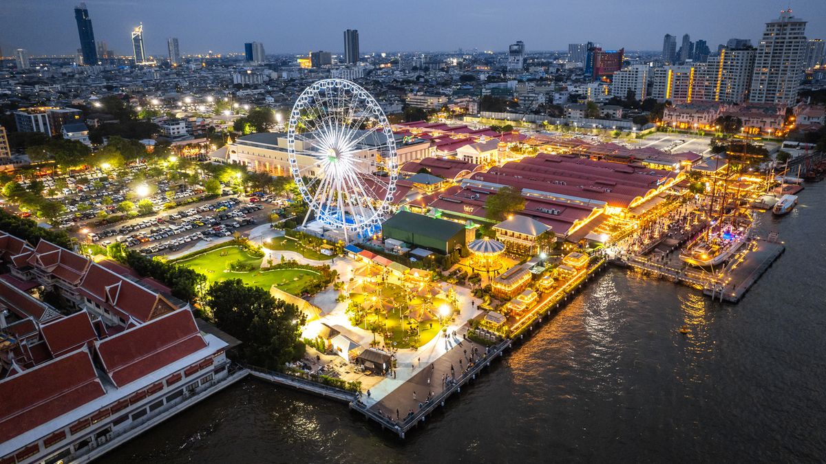 Thailand Bangkok Chao Praya asiatique Foto iStock Pierrick Lemaret