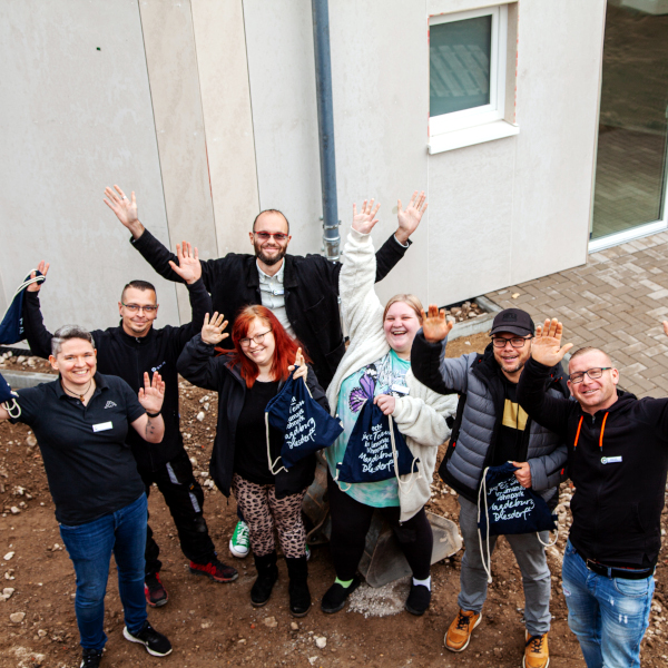 Humanas Eröffnung Magdeburg Diesdorf.jpg