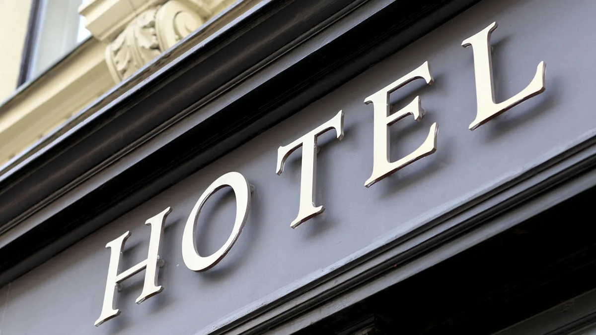 823b18a2f43c-Hotel-iStock-Radist-499208871 Hotel