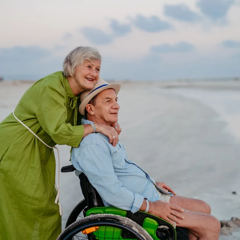 Senior Ausland Pflege Strand