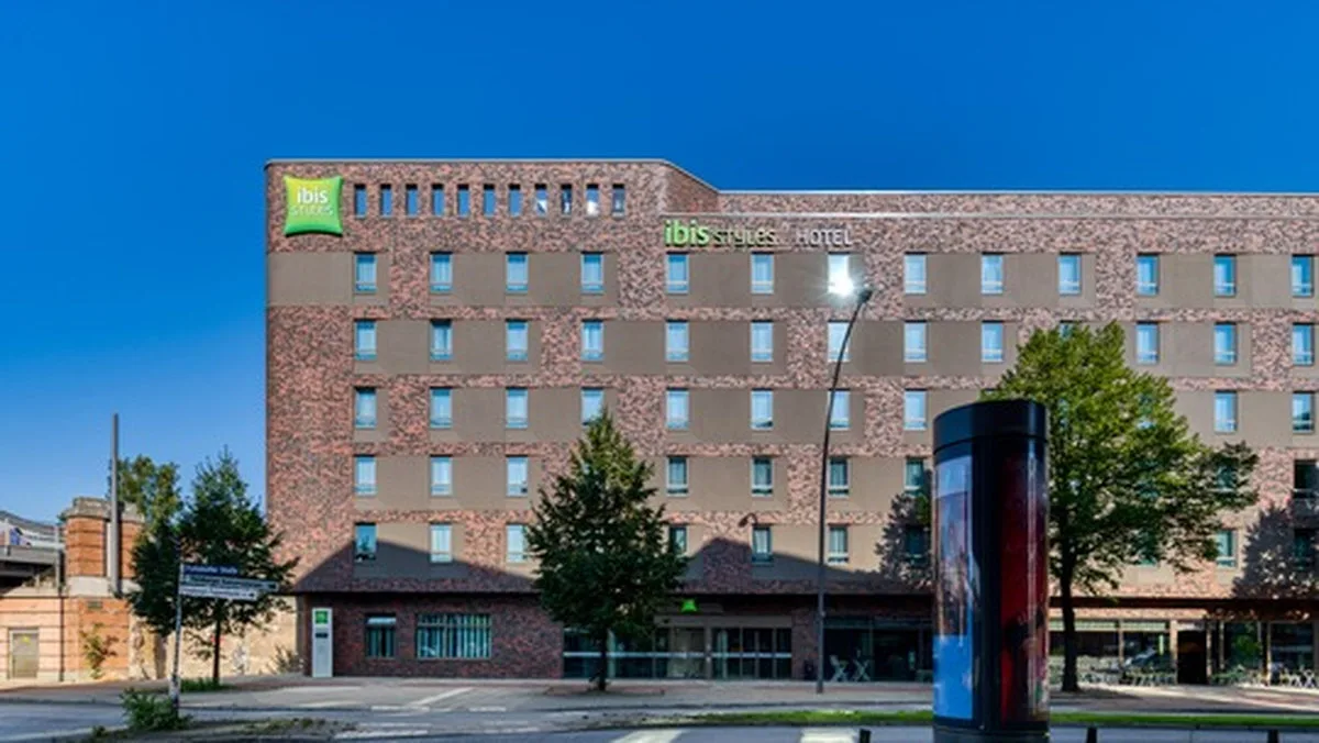 545366872c90-Ibis-Styles-Hamburg-Foto-Art-Invest-Real-Estate Ibis Styles Hamburg Foto Art-Invest Real Estate