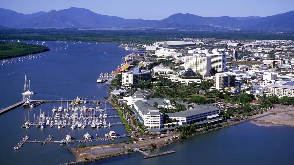 b0a524525fbe-Australien-Cairns-iStock-JohnCarnemolla-525317315 Cairns