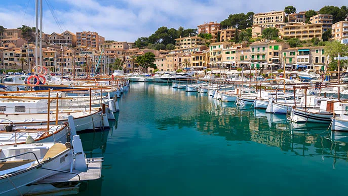 Spanien Mallorca Port Soller iStock-pkazmierczak Port Soller