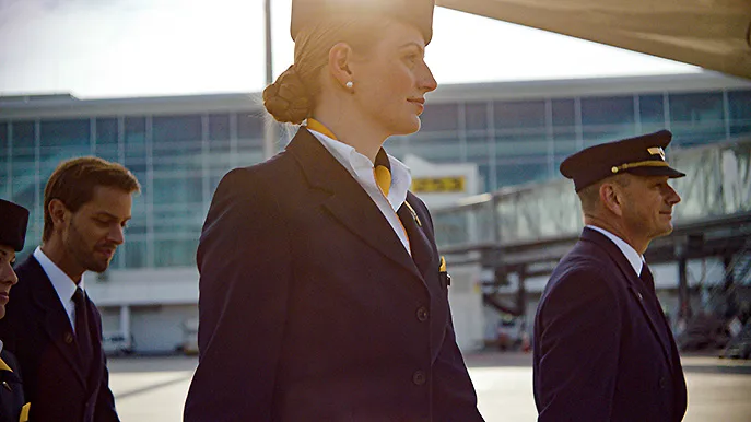 lufthansa marketing flugbegleiterin foto lufthansa lufthansa marketing flugbegleiterin foto lufthansa