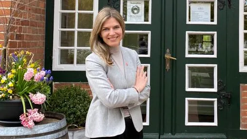 Lisa Schmitz Ole Liese Foto Unternehmensgruppe Prinz von Hessen Lisa Schmitz Ole Liese Foto Unternehmensgruppe Prinz von Hessen.jpg