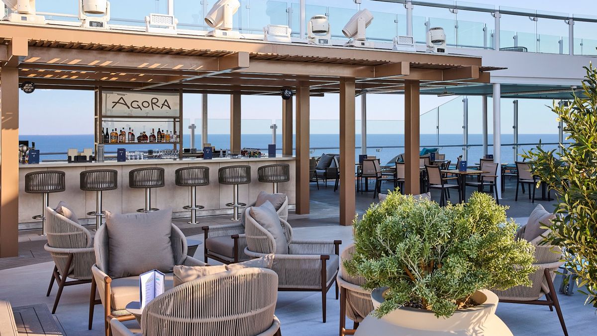 TUI Cruises Mein Schiff Relax agora Bar Foto TUI Cruises