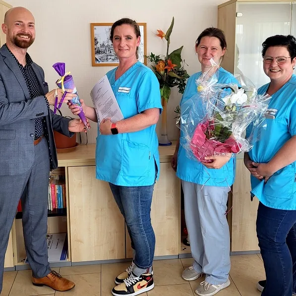 Diakonieverein e.V. Bitterfeld-Wolfen-Gräfenhainichen Gratulation zum Ausbildungsbeginn Daniela Spura