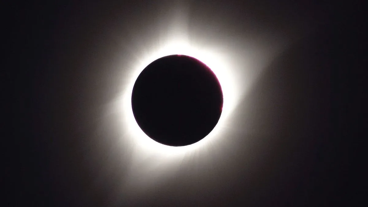 dd56c722c641-Island-Totale-Sonnenfinsternis-Foto-Saevar-Helgi-Bragason Island Totale Sonnenfinsternis Foto Sævar Helgi Bragason