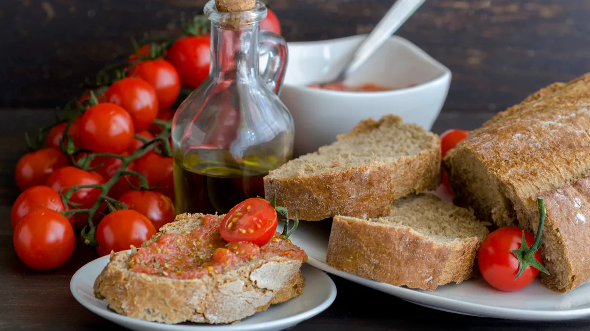 Spanien Katalonien Brot Tomaten iStock vasantytf-1272968805 Tomaten mit Brot