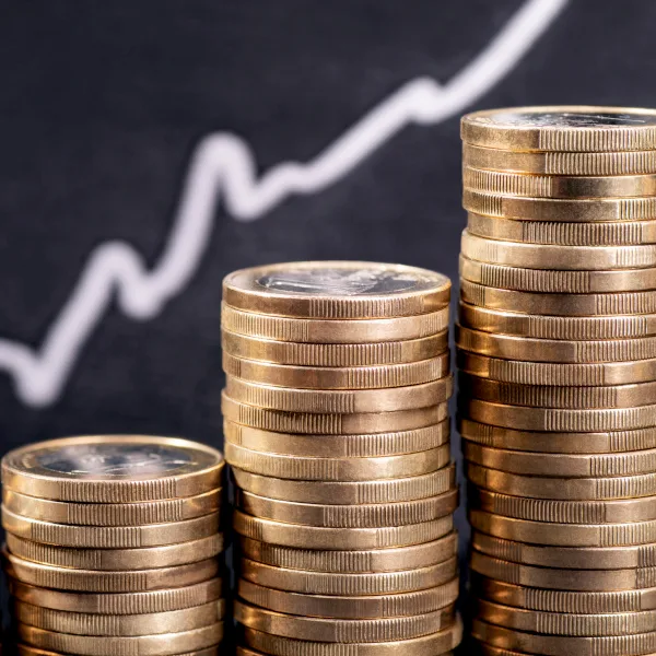 a8bd35c6a062-Geld-Muenzen-Stapel-Steigerung-iStock-gopixa Geld Münzen Stapel Steigerung iStock gopixa.jpg